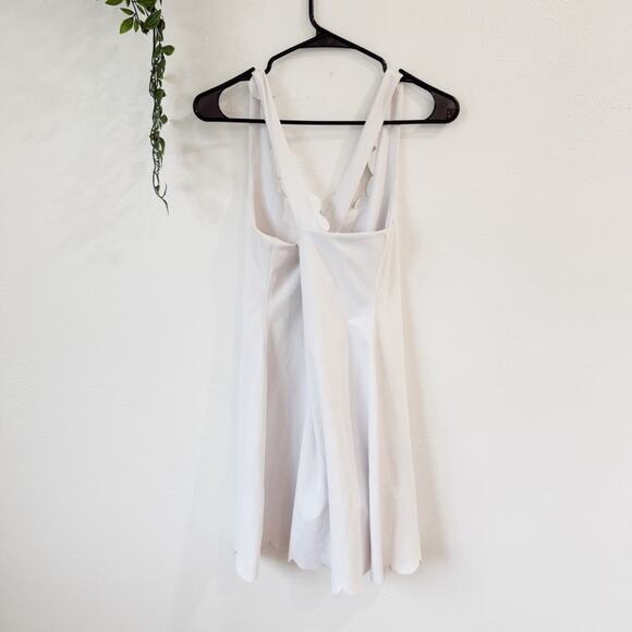 J. Crew Scalloped Active Dress Sz M - Picture 3 of 6